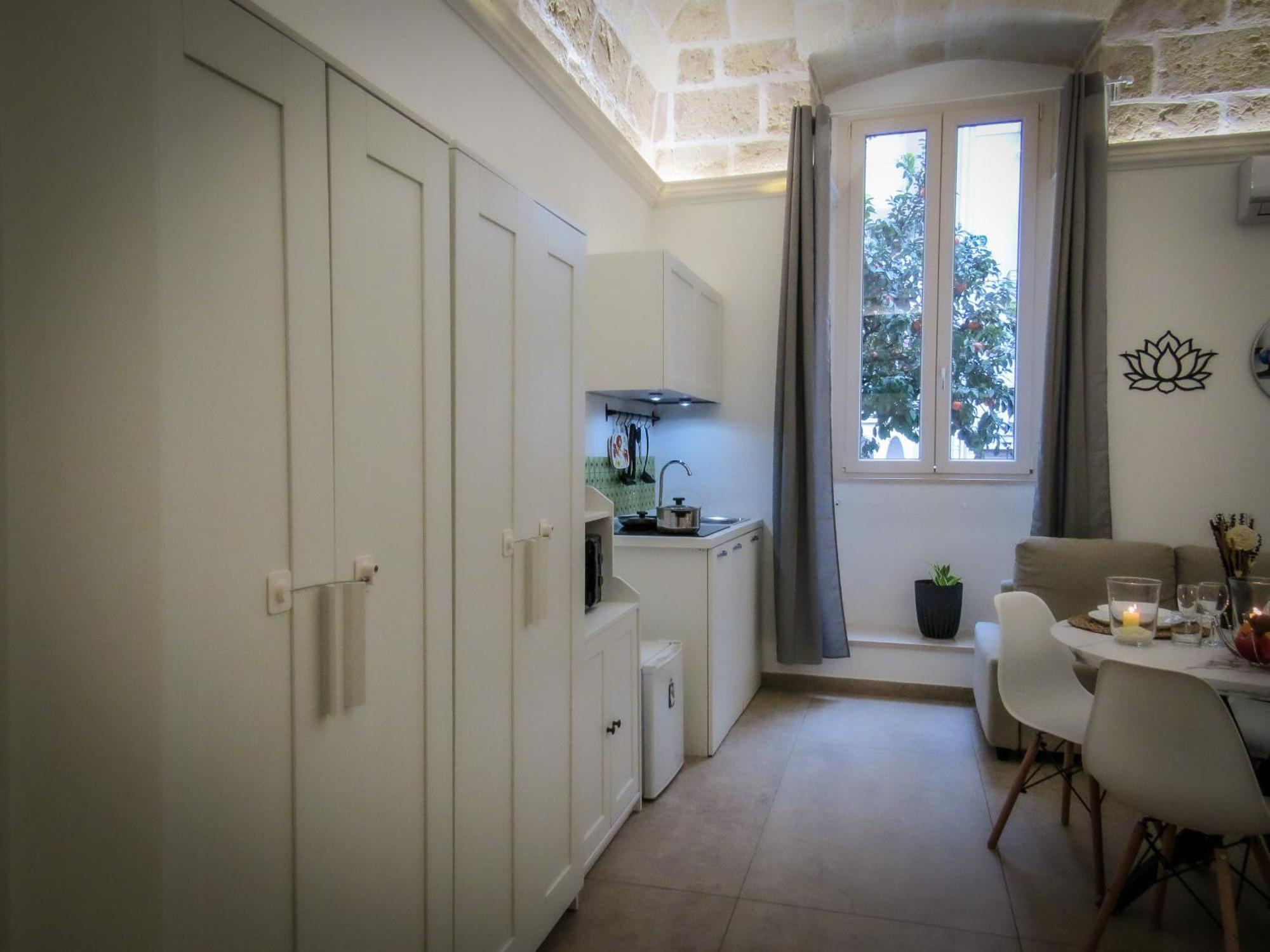 Bien-Etre Exclusive Apartment Taranto Exterior photo