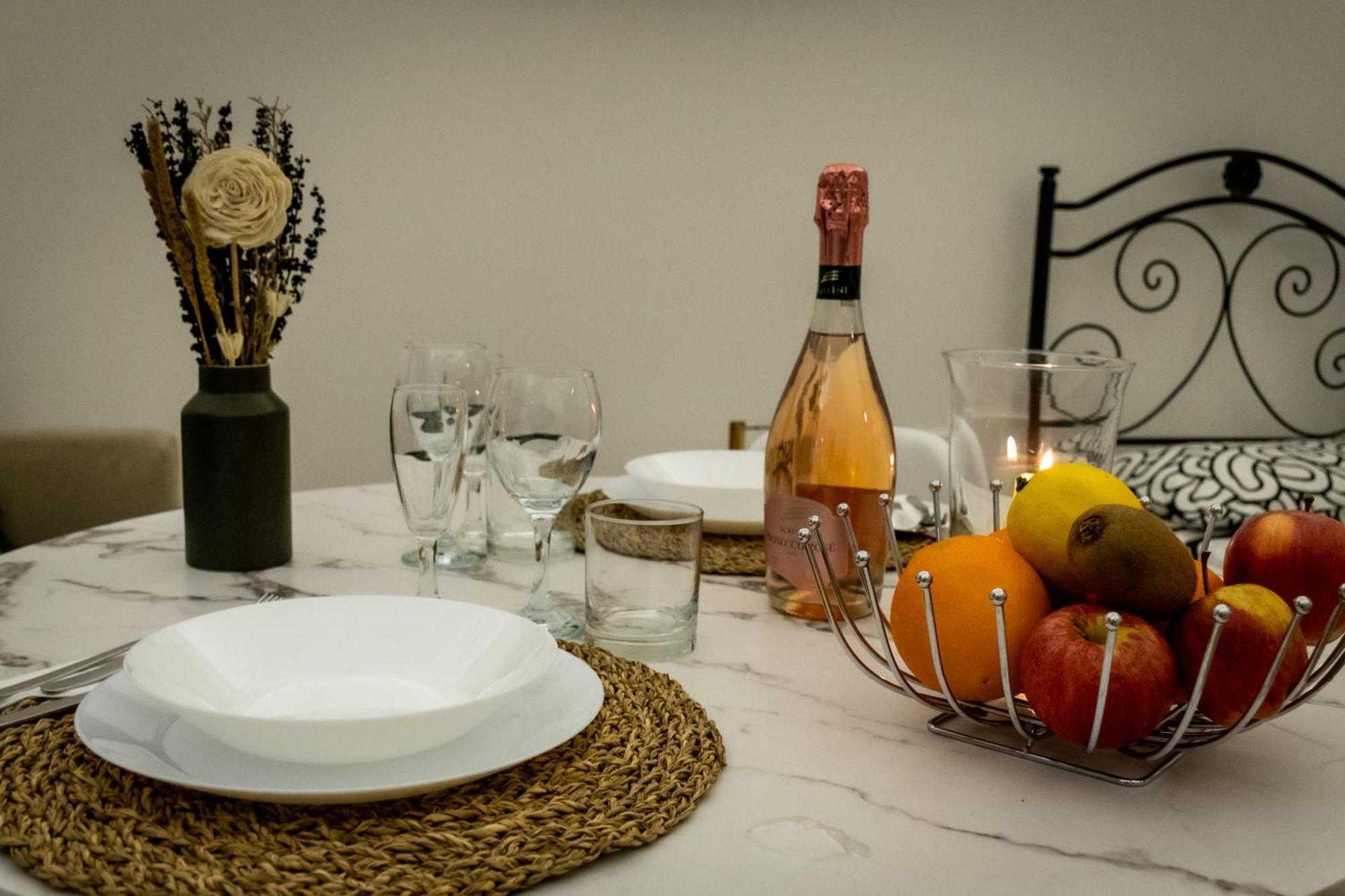 Bien-Etre Exclusive Apartment Taranto Exterior photo