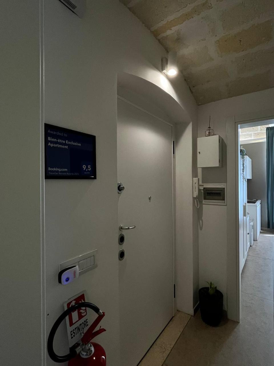 Bien-Etre Exclusive Apartment Taranto Exterior photo